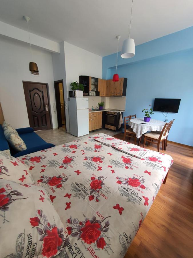 Flowers Studio Pomorie Eksteriør billede